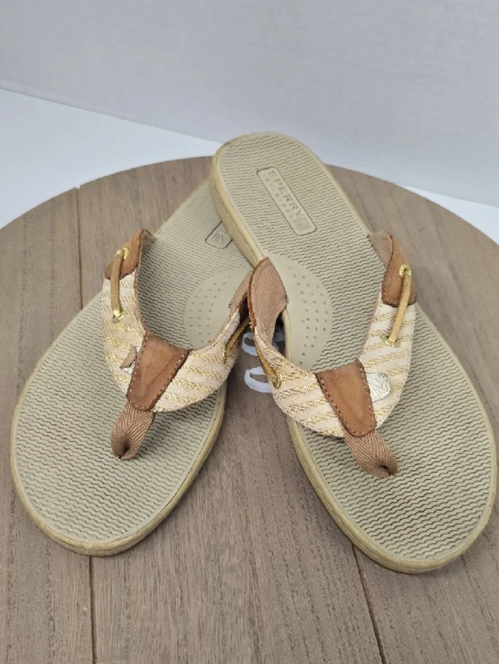 Sperry Tan Cream & Gold Braided Thong Sandals Womens Size 9.5 - Picture 16 of 16